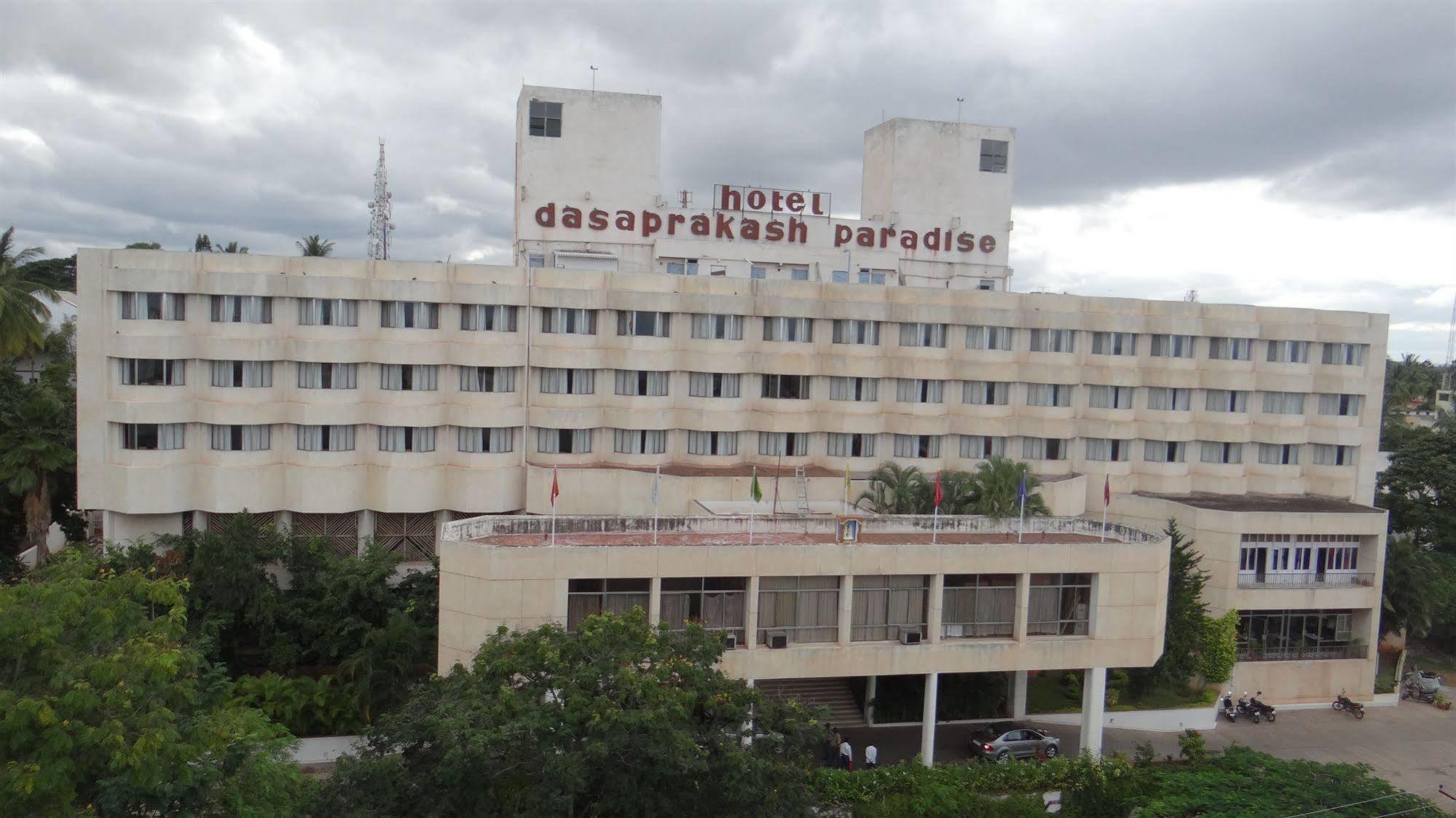 Hotel Paradise - Mysore Dasaprakash Group Esterno foto