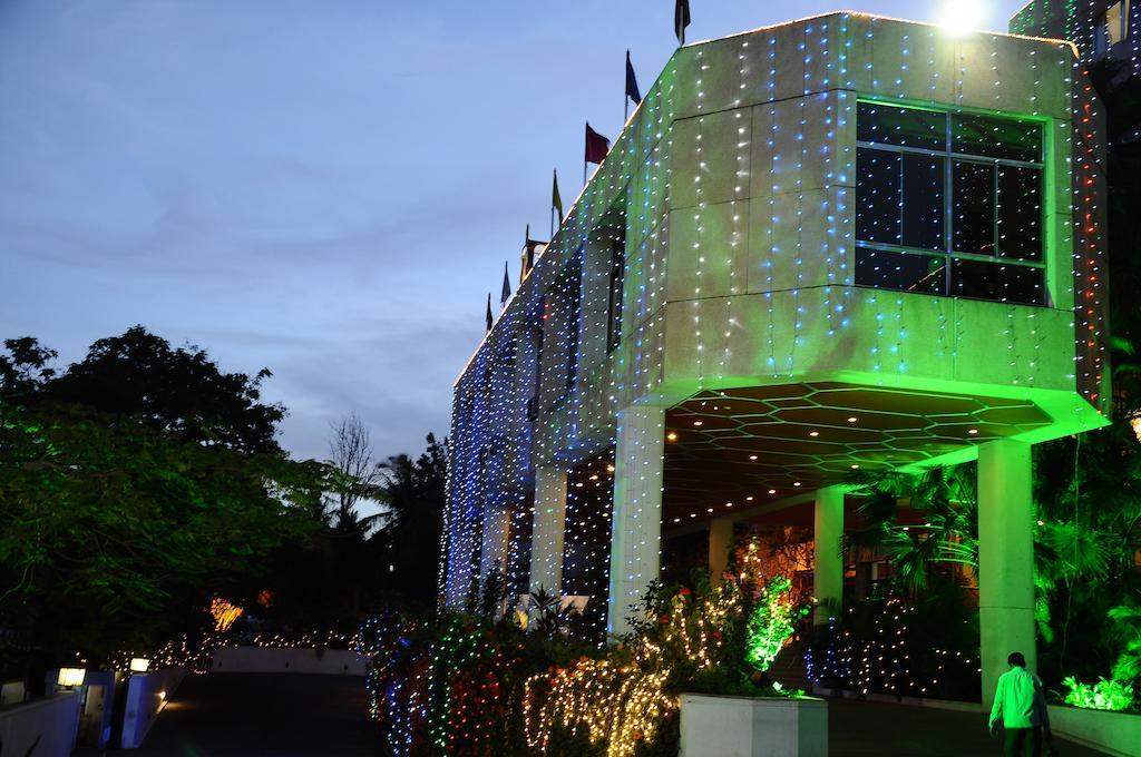 Hotel Paradise - Mysore Dasaprakash Group Esterno foto