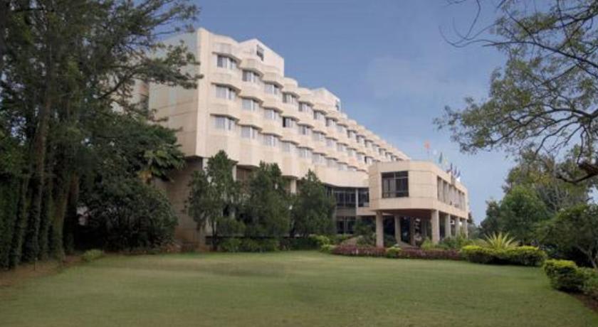 Hotel Paradise - Mysore Dasaprakash Group Esterno foto